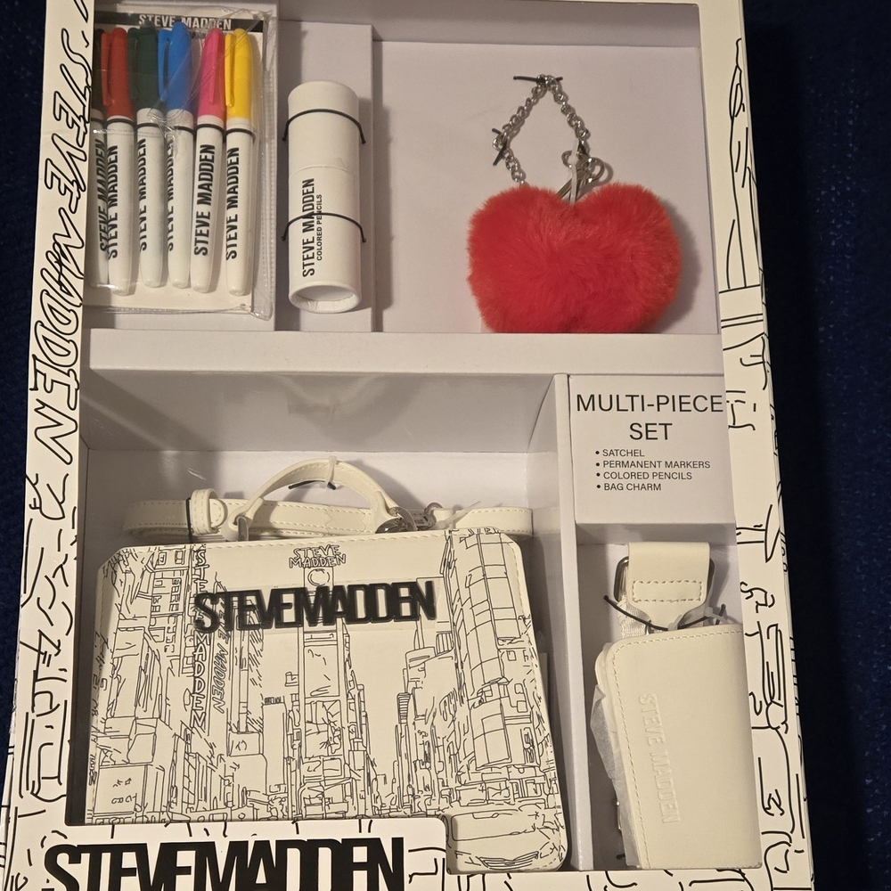 Steve Madden Evelyn Patch Box Gift Set White Multi